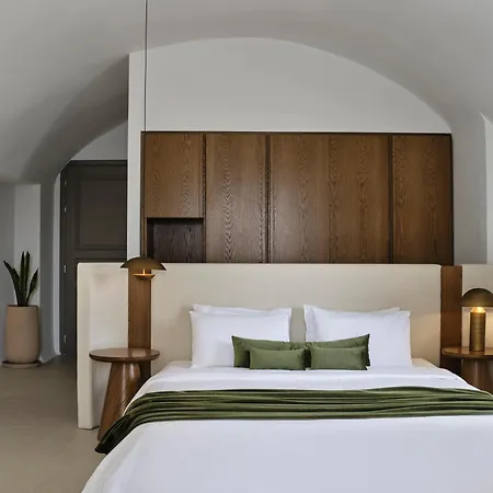 Andronis Luxury