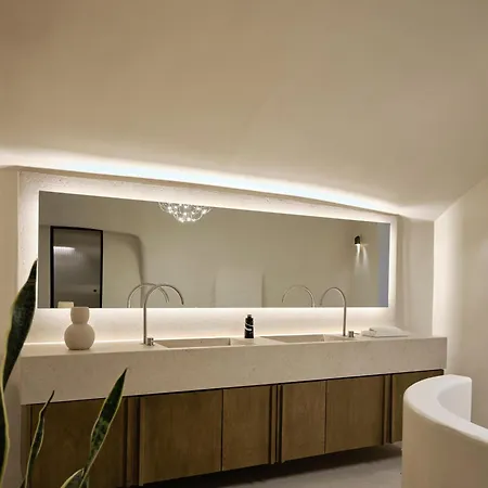 Andronis Luxury Hotel Oia